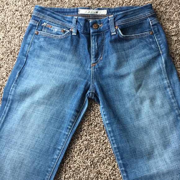 💥💥💥💥CLEARANCE JOE’S JEANS!! - Picture 3 of 6